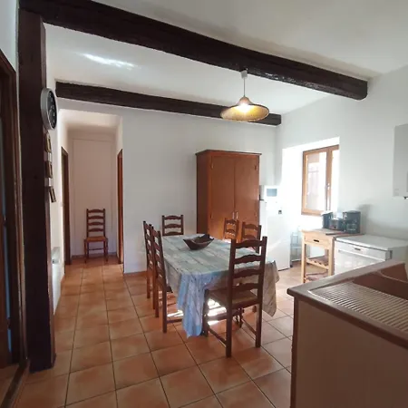 6coma1 Front De Διαμέρισμα